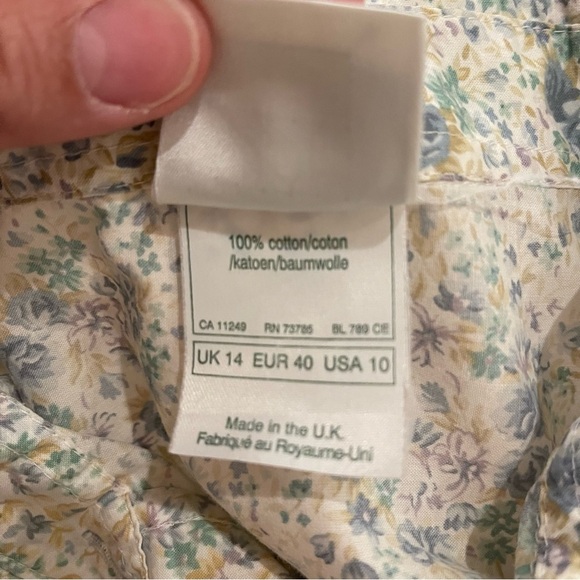 Vintage Laura Ashley Button Up Blouse Women’s Sz 10 Floral Cottagecore Cotton - Picture 6 of 9